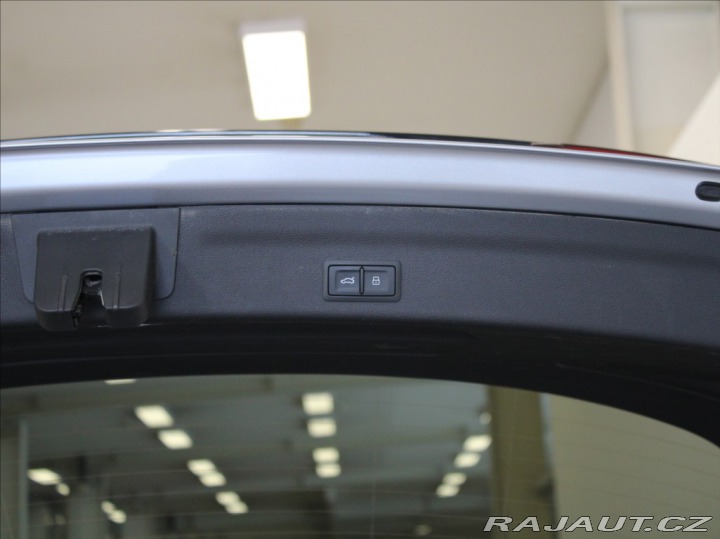 Audi A6 Avant 2,0 40TDi Q S-Line 2022