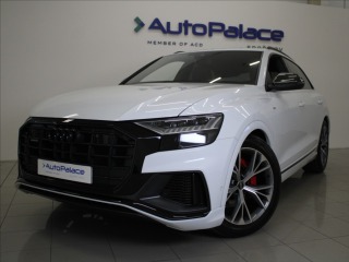 Audi Q8 3,0 55TFSi S-Line Black 8