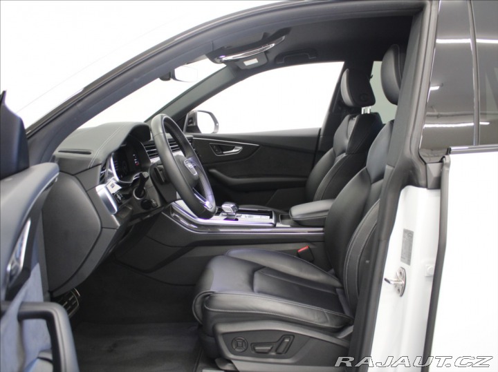 Audi Q8 3,0 55TFSi S-Line Black 8 2023