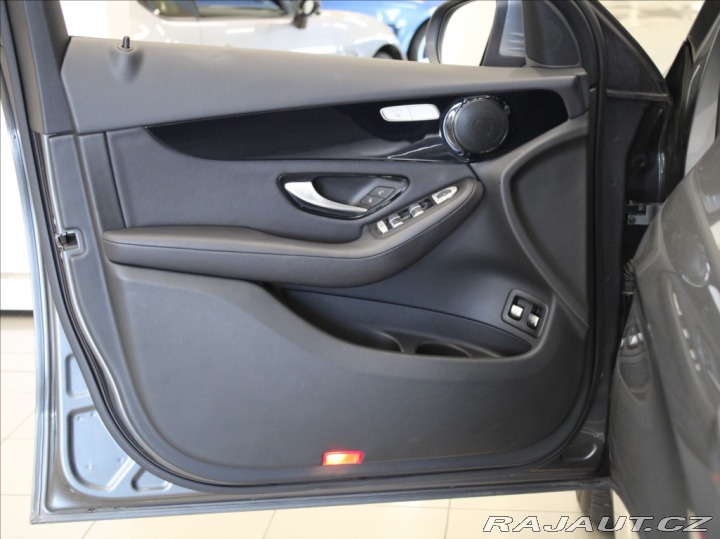 Mercedes-Benz GLC 2,1 220CDI 4Matic 2.majit 2017