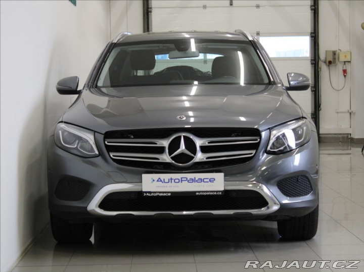 Mercedes-Benz GLC 2,1 220CDI 4Matic 2.majit 2017