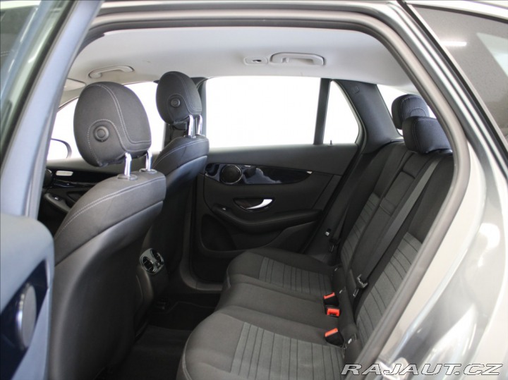 Mercedes-Benz GLC 2,1 220CDI 4Matic 2.majit 2017
