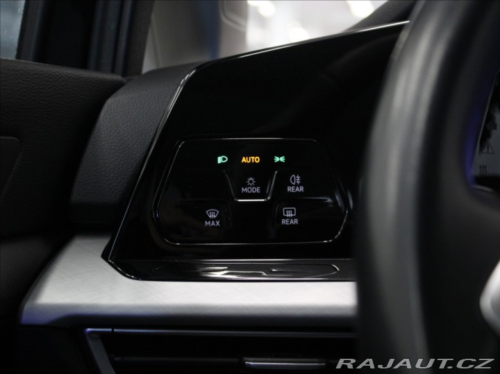 Volkswagen Golf 1,0 TSi AT Variant Life 1 2023