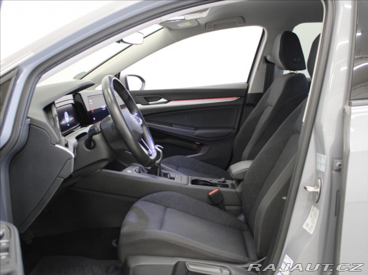 Volkswagen Golf 1,5 TSi 96kW Life Variant 2023