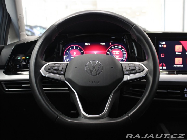 Volkswagen Golf 1,5 TSi 96kW Life Variant 2023