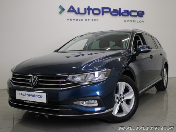 Volkswagen Passat 2,0 TDi DSG Elegance MASÁ 2023
