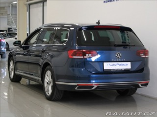 Volkswagen Passat 2,0 TDi DSG Elegance MASÁ 2023