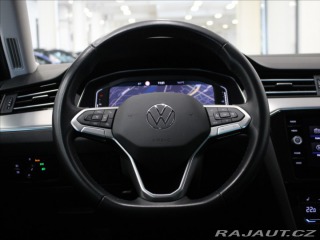 Volkswagen Passat 2,0 TDi DSG Elegance MASÁ 2023
