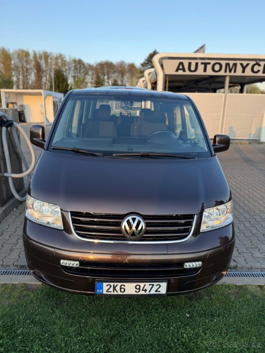 Volkswagen Multivan 2,5   T5