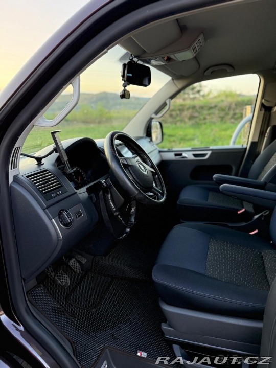 Volkswagen Multivan 2,5 T5 2009