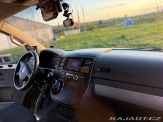 Volkswagen Multivan 2,5 T5 2009