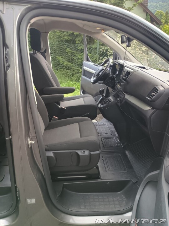 Toyota ProAce Verso 2,0 D-4D 140k Business 2021