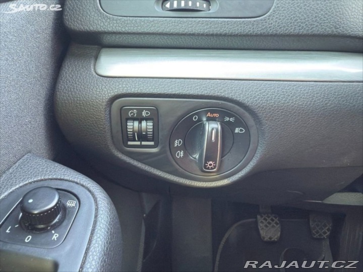 Volkswagen Sharan 2,0 TDI 1800
