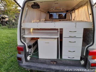 Volkswagen Transporter 2,5 T4,obytný 2000
