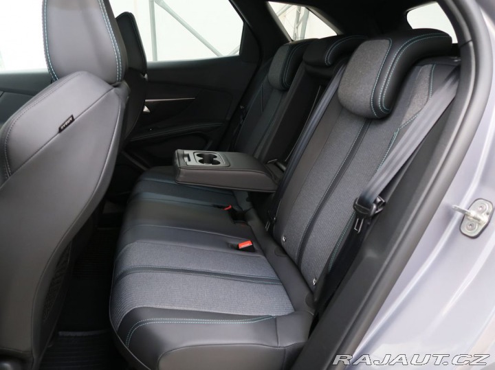 Peugeot 3008 1.5BlueHDi,CZ,1Maj,ALLURE 2024
