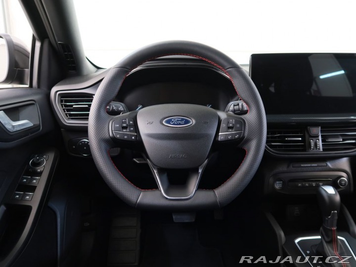 Ford Focus 1.0HYBRID,114kW,ST-LINE,A 2023
