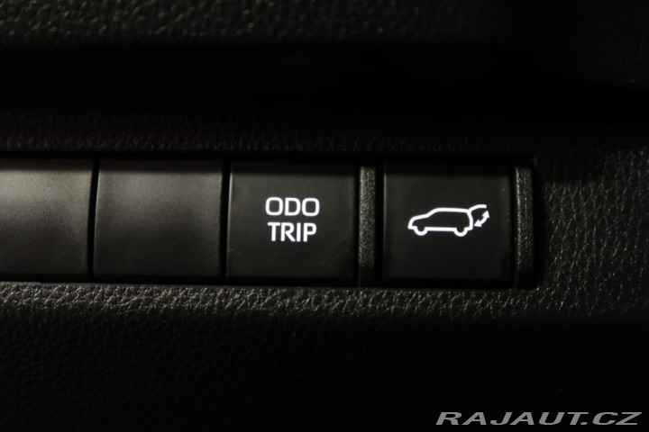 Toyota RAV4 1.8Hybrid,CZ,1Maj,Comfort 2023