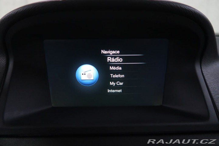 Volvo V70 2015