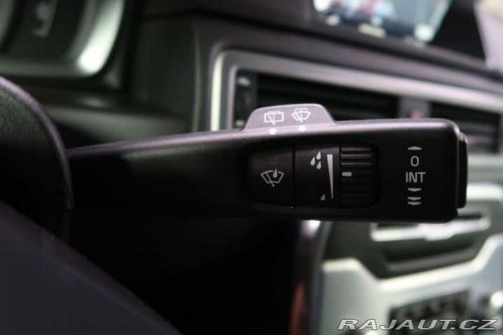 Volvo V70 2015