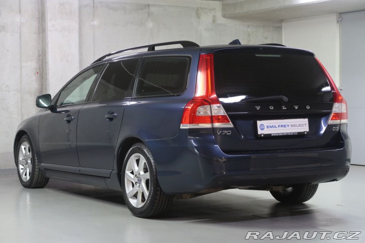Volvo V70 2015