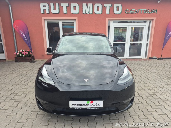 Tesla Model Y Long Range 378 kW 2023