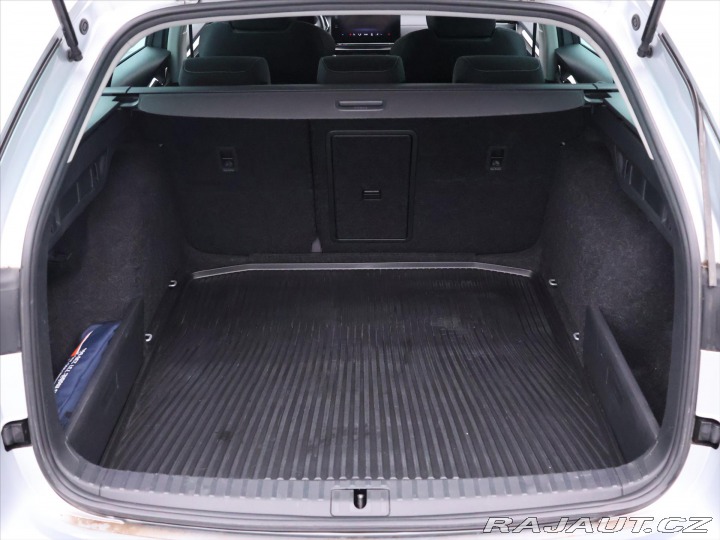 Škoda Octavia 1,5 TSI 110kW Style DPH 1 2020