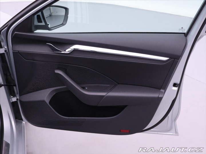 Škoda Octavia 1,5 TSI 110kW Style DPH 1 2020