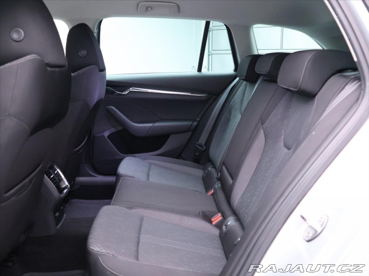 Škoda Octavia 1,5 TSI 110kW Style DPH 1 2020