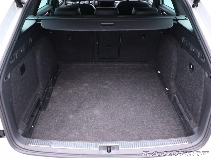 Škoda Superb 2,0 TDI 147kW DPH CZ 1. M 2021