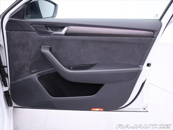 Škoda Superb 2,0 TDI 147kW DPH CZ 1. M 2021