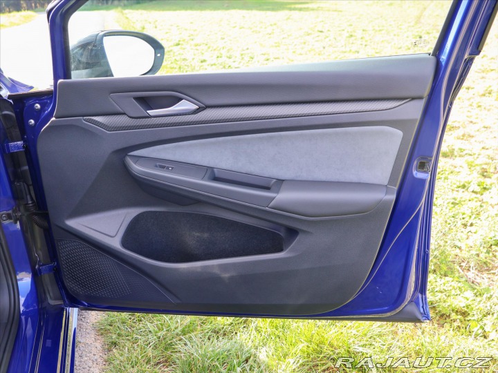 Volkswagen Golf 2,0 235kW 4Motion CZ záru 2021