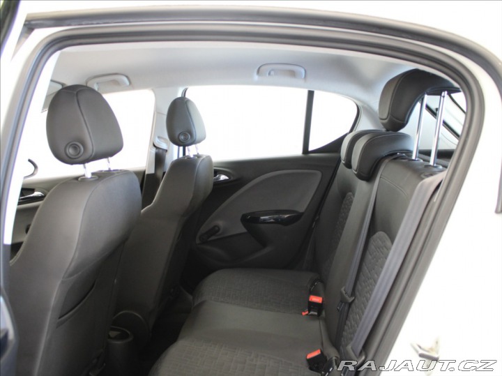 Opel Corsa 1,4 i 66kW AT 2.maj. 33 8 2017
