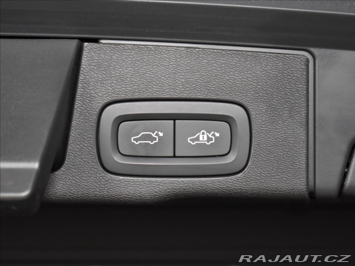 Volvo XC60 2,0 B4 AWD 2021