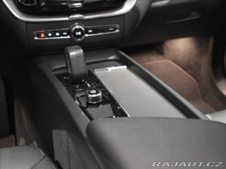 Volvo XC60 2,0 B4 AWD 2021