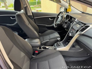 Hyundai i30 1,4 73 kW, benzín, r.v. 2013