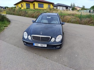 Mercedes-Benz E ve výbavě Avangarde