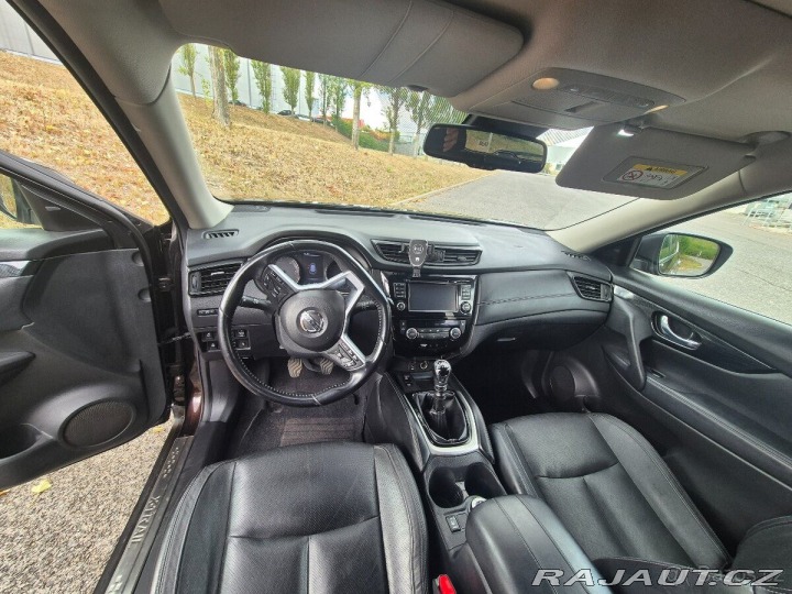 Nissan X-Trail 1,7 7 míst, odečet DPH 1800