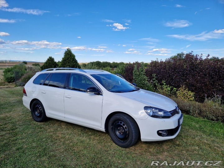Volkswagen Golf 1,6 TDi 77kW, barva bíl 2012