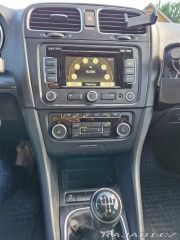 Volkswagen Golf 1,6 TDi 77kW, barva bíl 2012