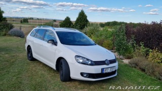 Volkswagen Golf 1,6 TDi 77kW, barva bíl 2012
