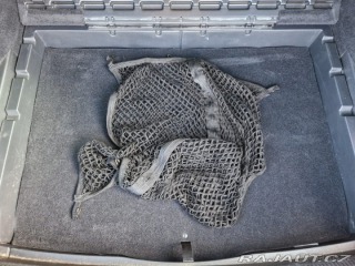 Volkswagen Golf 1,6 TDi 77kW, barva bíl 2012