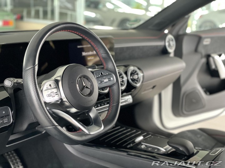 Mercedes-Benz CLA 250e AMG*360°kam*REZERVAC 2023