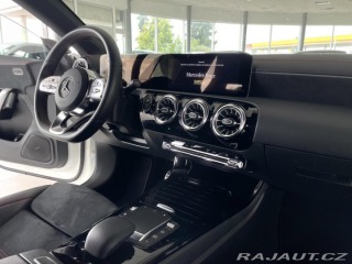 Mercedes-Benz CLA  1800