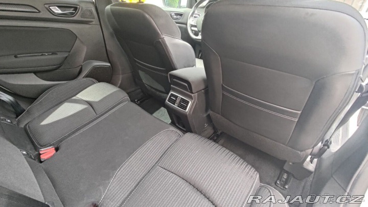 Renault Mégane 2,0 1. majitel, ČR 1800