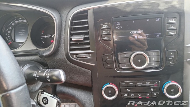 Renault Mégane 2,0 1. majitel, ČR 1800
