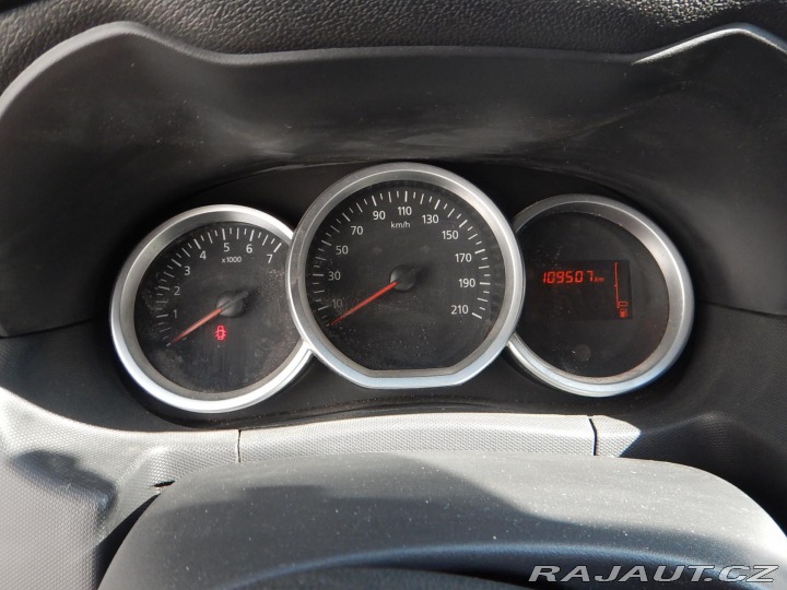 Dacia Duster 1.2 TCe, NAVI, TAŽNÉ 2017