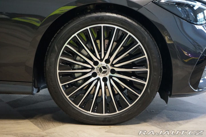 Mercedes-Benz CLE 200*AMG*150kW*PANO*KEYLES 2024
