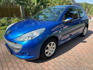 Peugeot 206 206+ 1,1 44kw 2010
