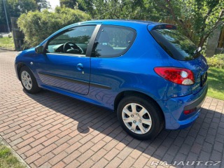 Peugeot 206 206+ 1,1 44kw 2010