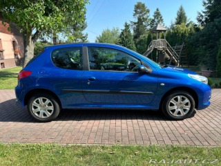 Peugeot 206 206+ 1,1 44kw 2010